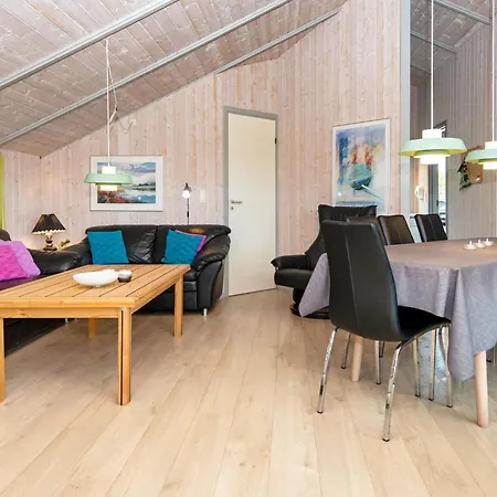 Casa de Férias 8 Person In Sydals *