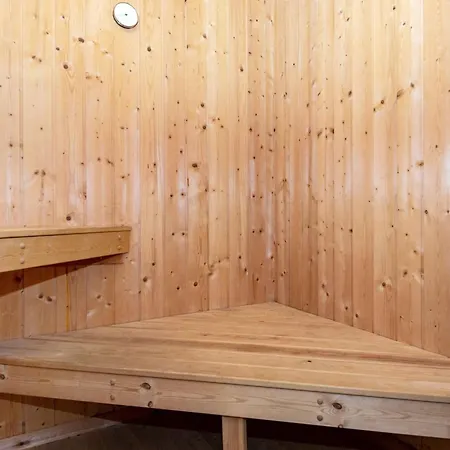 8 Person In Sydals Sarup