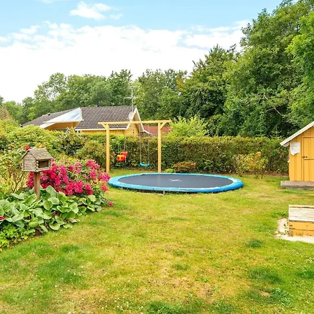 Casa de Férias 8 Person In Sydals *